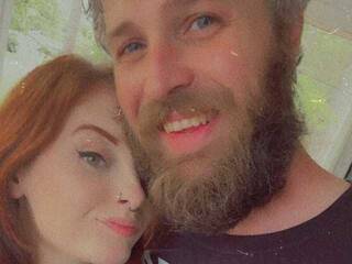 دردشة الفيديو المثيرة KinkyMinxie