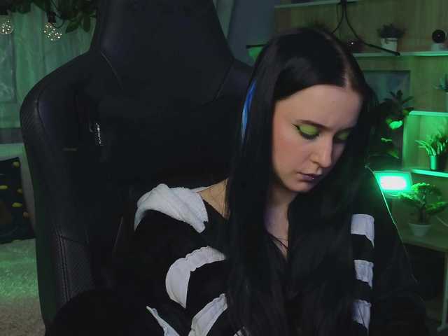 لقطات البث Kira_Li_Lime