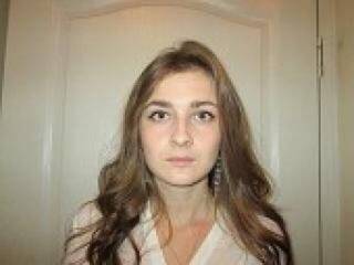 دردشة الفيديو المثيرة kirochkka