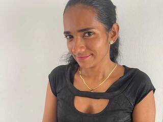 دردشة الفيديو المثيرة KirviMansur