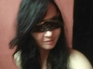 دردشة الفيديو المثيرة KisAssi