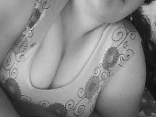 دردشة الفيديو المثيرة kisi4ka5