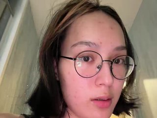 دردشة الفيديو المثيرة MiskaRisKoshkaZhena