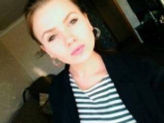 دردشة الفيديو المثيرة kiskaa93