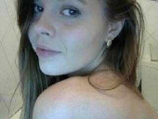 دردشة الفيديو المثيرة kissesu