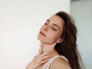 دردشة الفيديو المثيرة MilennaKiss