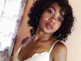 دردشة الفيديو المثيرة kitty-bombe