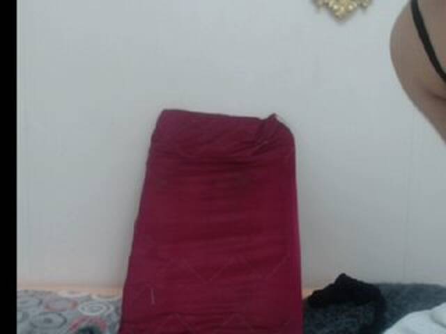 لقطات البث kitty-katia