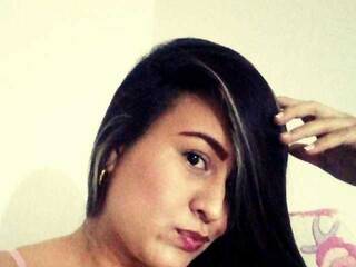 دردشة الفيديو المثيرة KittyVicky