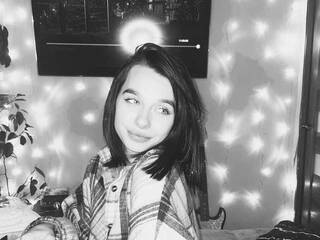 دردشة الفيديو المثيرة Kj_Polly