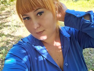 دردشة الفيديو المثيرة Miss_Boobs2025