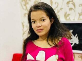 دردشة الفيديو المثيرة koonny-loor1