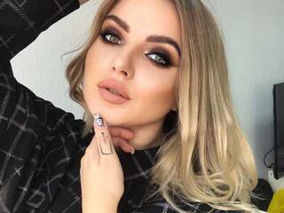 دردشة الفيديو المثيرة Krettz