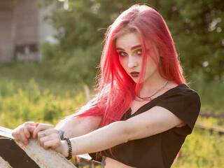 دردشة الفيديو المثيرة Kriiistal