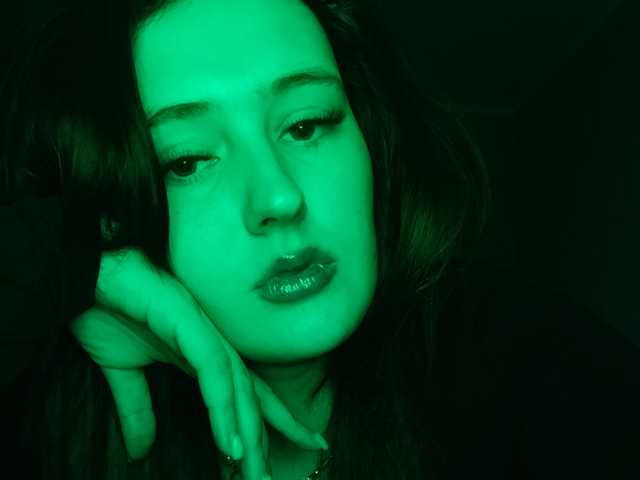 صورة الملف الشخصي KrisKissss