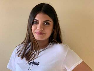 دردشة الفيديو المثيرة KrissaEs