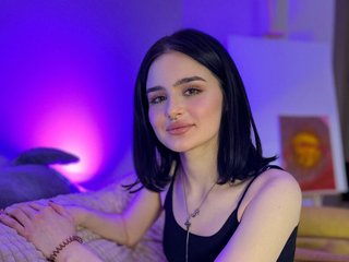 دردشة الفيديو المثيرة KrissiKiss