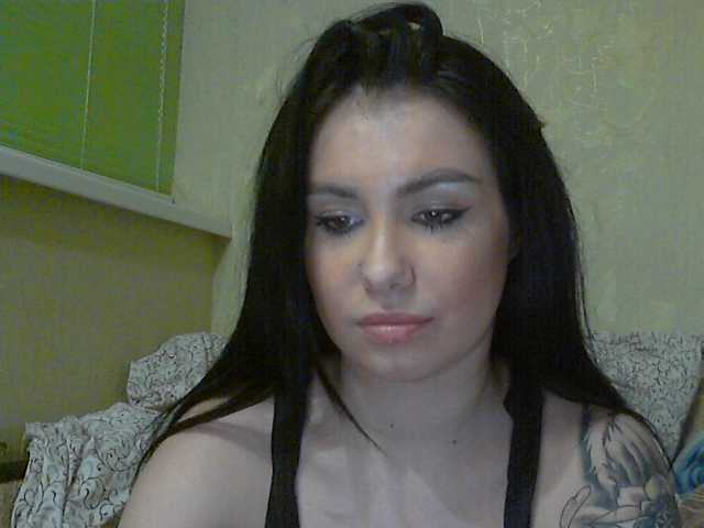 لقطات البث KrissOne24