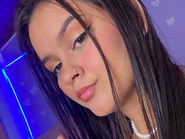 صورة الملف الشخصي KrissSweetBoobs