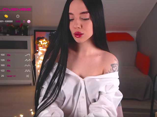 لقطات البث CUTIE_KRISSSY