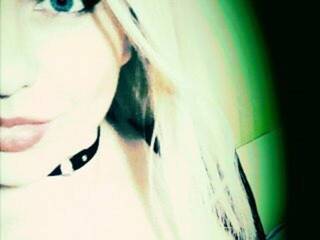 دردشة الفيديو المثيرة KristalFun