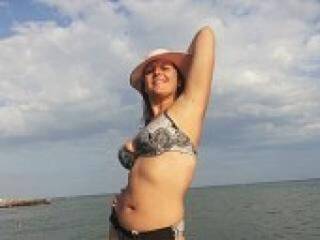 دردشة الفيديو المثيرة kristalmin