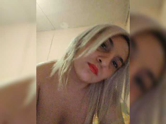 لقطات البث Kristin-68
