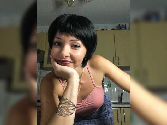 لقطات البث Kristina16-1