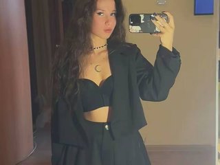 دردشة الفيديو المثيرة KristinaBlow