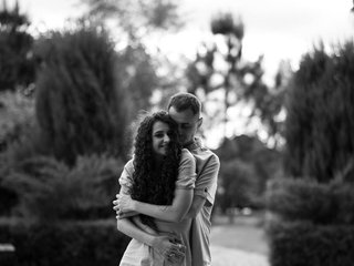 دردشة الفيديو المثيرة KrisTony