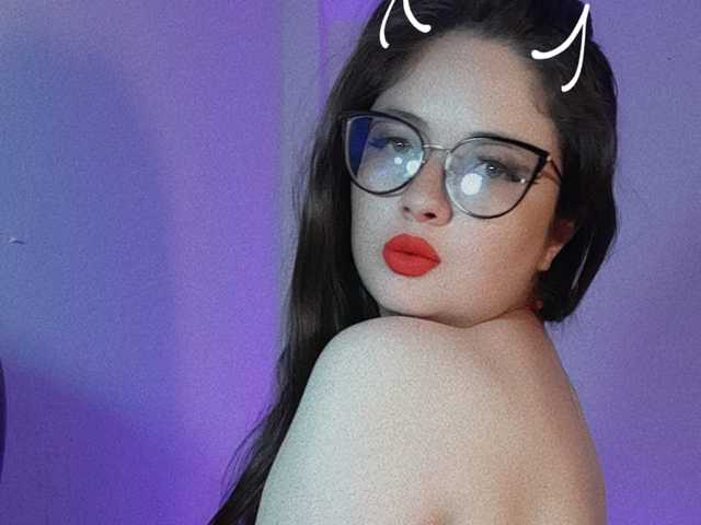 صورة الملف الشخصي KrystalAdams