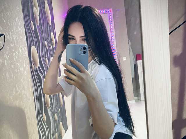 صورة الملف الشخصي Hikikomori27