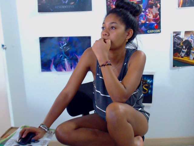 لقطات البث KymJayden