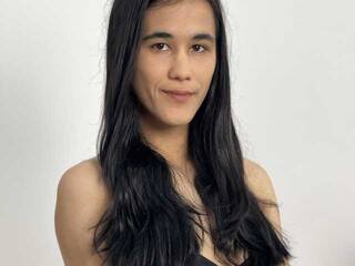 دردشة الفيديو المثيرة KyraLee