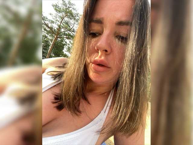 لقطات البث L4DYCANDY