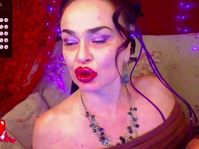 لقطات البث hotzlata