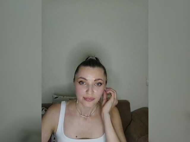 لقطات البث Lakshmi