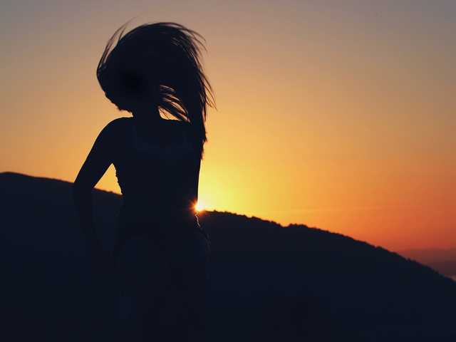 صورة الملف الشخصي Lallie-Nora