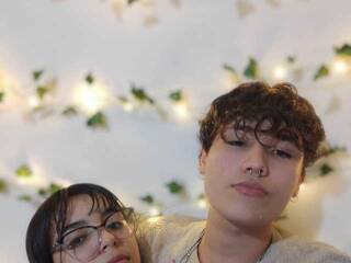 دردشة الفيديو المثيرة LalyandMike