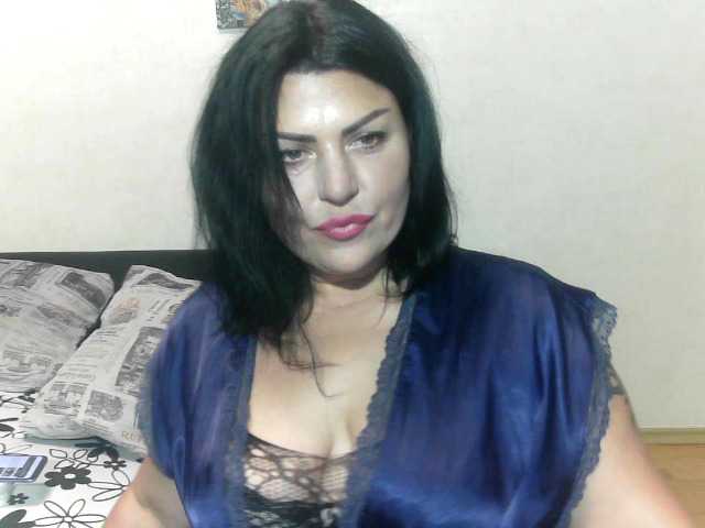 لقطات البث Lana-8