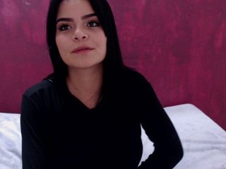 لقطات البث laura-valeria
