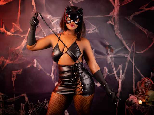 صورة الملف الشخصي LauraSaenz01