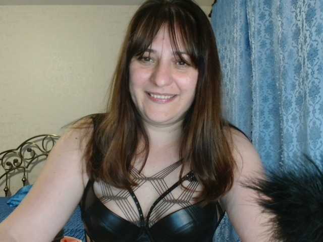 لقطات البث LauraYorus