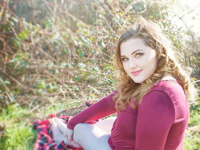 صورة الملف الشخصي LaurenParker