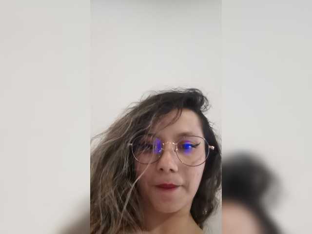 الصور Layla-Meow Hii guys,Nauhy kitty wanna say purrr i wanna be your touch my pussy 470, can you help me?make me smile 5tks/ i write u name on my boddy 10 tkns/