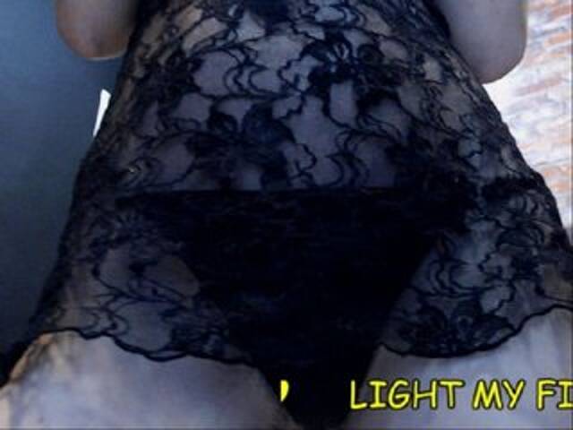 لقطات البث LaylaMazee