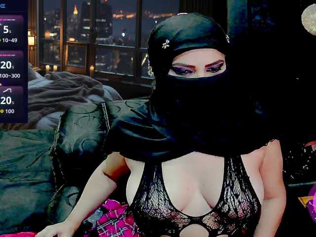 لقطات البث LaylaMustafa