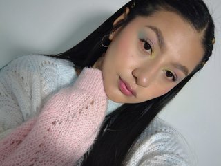 دردشة الفيديو المثيرة Leah-cyrus