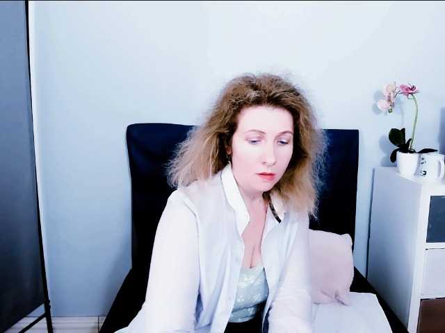 لقطات البث LeaModel