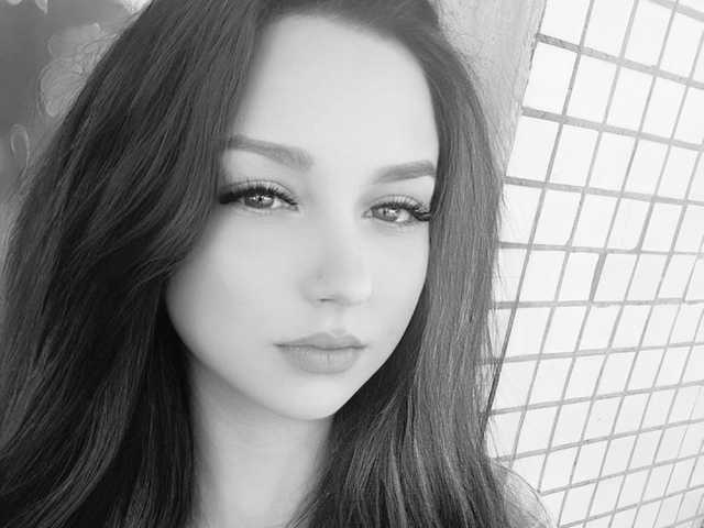 صورة الملف الشخصي Leanara1